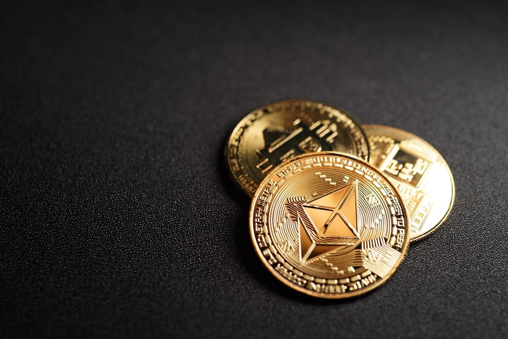 Binance proti Blockchain.com